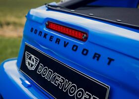 Синий Donkervoort D8, объемом двигателя 2.48 л и пробегом 1 тыс. км за 261614 $, фото 13 на Automoto.ua