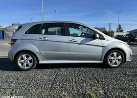 Мерседес Б-клас 2011 у Європі на Automoto.ua Сірий Мерседес Б-клас, об'ємом двигуна 1 л та пробігом 367 тис. км за 4819 $, фото 3 на Automoto.ua