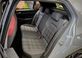 Фольксваген Гольф ГТІ 2021 у Європі на Automoto.ua Сірий Фольксваген Гольф ГТІ, об'ємом двигуна 1.98 л та пробігом 52 тис. км за 38362 $, фото 12 на Automoto.ua