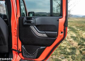 Джип Wrangler, об'ємом двигуна 3.61 л та пробігом 144 тис. км за 21382 $, фото 19 на Automoto.ua