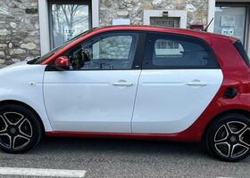 Білий Смарт Forfour, об'ємом двигуна 0.9 л та пробігом 104 тис. км за 10764 $, фото 2 на Automoto.ua