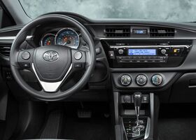 Toyota Corolla 2016 на тест-драйве, фото 9