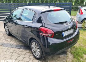 Пежо 208, об'ємом двигуна 1.2 л та пробігом 97 тис. км за 4514 $, фото 2 на Automoto.ua