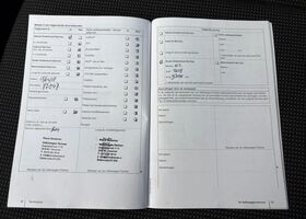 Фольксваген Ап 2013 у Європі на Automoto.ua Сірий Фольксваген Ап, об'ємом двигуна 1 л та пробігом 185 тис. км за 5250 $, фото 9 на Automoto.ua