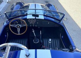 Синій AC Кобра, об'ємом двигуна 7 л та пробігом 17 тис. км за 128095 $, фото 4 на Automoto.ua