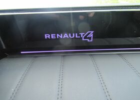 Рено R 4 2025 в Европе на Automoto.ua Зеленый Рено R 4, объемом двигателя 0 л и пробегом 2 тыс. км за 44111 $, фото 5 на Automoto.ua