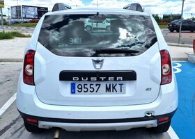 Белый Дачия Duster, объемом двигателя 1.5 л и пробегом 108 тыс. км за 9219 $, фото 1 на Automoto.ua