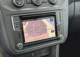 Фольксваген Кадді 2020 у Європі на Automoto.ua Червоний Фольксваген Кадді, об'ємом двигуна 1.4 л та пробігом 287 тис. км за 27170 $, фото 13 на Automoto.ua