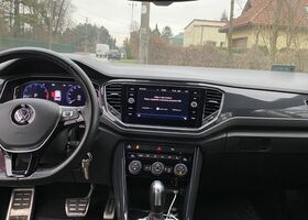 Фольксваген Ті-Рок, об'ємом двигуна 1.5 л та пробігом 115 тис. км за 19222 $, фото 8 на Automoto.ua