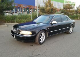 Ауди С8, Седан 1996 - 1999 (D2) 4.2 V8 (340 hp)