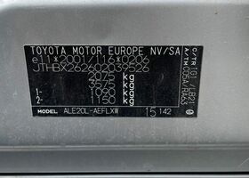 Лексус ІС, об'ємом двигуна 2.23 л та пробігом 186 тис. км за 9179 $, фото 14 на Automoto.ua
