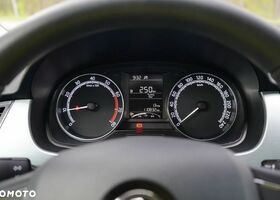 Шкода Фабия, объемом двигателя 1 л и пробегом 110 тыс. км за 8617 $, фото 9 на Automoto.ua