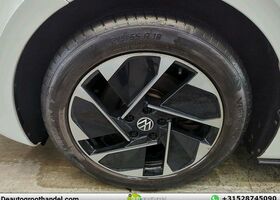 Фольксваген ID.3 2020 в Европе на Automoto.ua Белый Фольксваген ID.3, объемом двигателя 0 л и пробегом 146 тыс. км за 14762 $, фото 12 на Automoto.ua