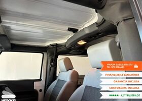 Джип Вранглер 2010 в Европе на Automoto.ua Серый Джип Вранглер, объемом двигателя 0 л и пробегом 45 тыс. км за 30366 $, фото 8 на Automoto.ua