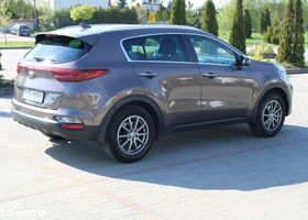 Киа Sportage, объемом двигателя 1.59 л и пробегом 70 тыс. км за 18553 $, фото 2 на Automoto.ua