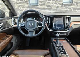 Вольво V60 Cross Country, объемом двигателя 1.97 л и пробегом 179 тыс. км за 29136 $, фото 31 на Automoto.ua