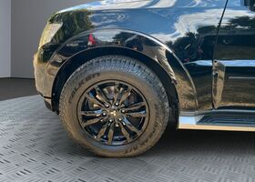 Міцубісі Паджеро 2016 у Європі на Automoto.ua Чорний Міцубісі Паджеро, об'ємом двигуна 3.2 л та пробігом 175 тис. км за 29117 $, фото 18 на Automoto.ua