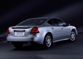 Понтіак Grand Prix, Седан 2004 - 2008 (_IX_) 5.3 i V8 GXP