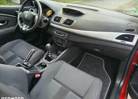 Рено Меган 2009 у Європі на Automoto.ua Рено Меган, об'ємом двигуна 1 л та пробігом 211 тис. км за 4819 $, фото 10 на Automoto.ua