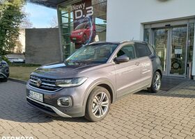 Фольксваген T-Cross, объемом двигателя 1 л и пробегом 6 тыс. км за 24168 $, фото 2 на Automoto.ua