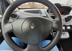 Рено Твінго, об'ємом двигуна 1.15 л та пробігом 175 тис. км за 2333 $, фото 5 на Automoto.ua