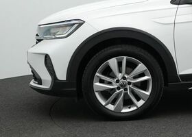 Фольксваген Taigo 2024 у Європі на Automoto.ua Білий Фольксваген Taigo, об'ємом двигуна 1 л та пробігом 9 тис. км за 28488 $, фото 14 на Automoto.ua