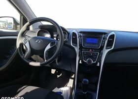 Хендай i30, объемом двигателя 1.4 л и пробегом 129 тыс. км за 8639 $, фото 11 на Automoto.ua