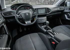 Пежо 308, объемом двигателя 1.56 л и пробегом 231 тыс. км за 6890 $, фото 28 на Automoto.ua