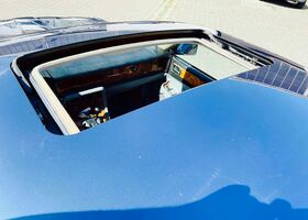 Синий Ягуар XJ 40, объемом двигателя 5.34 л и пробегом 226 тыс. км за 10824 $, фото 4 на Automoto.ua