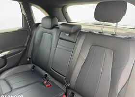 Мерседес Б-класс 2019 в Европе на Automoto.ua Белый Мерседес Б-класс, объемом двигателя 1 л и пробегом 72 тыс. км за 24189 $, фото 11 на Automoto.ua
