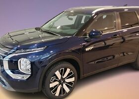 Міцубісі Аутлендер 2025 у Європі на Automoto.ua Синій Міцубісі Аутлендер, об'ємом двигуна 2.36 л та пробігом 10 тис. км за 61180 $, фото 2 на Automoto.ua