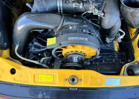 Желтый Порше 911, объемом двигателя 3.6 л и пробегом 120 тыс. км за 107883 $, фото 23 на Automoto.ua