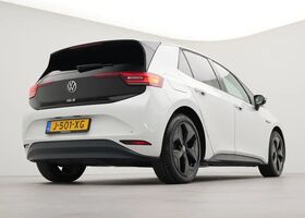 Фольксваген ID.3 2020 у Європі на Automoto.ua Білий Фольксваген ID.3, об'ємом двигуна 0 л та пробігом 76 тис. км за 21250 $, фото 11 на Automoto.ua