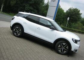 Форд Эксплорер 2024 в Европе на Automoto.ua Белый Форд Эксплорер, объемом двигателя 0 л и пробегом 10 тыс. км за 48411 $, фото 4 на Automoto.ua