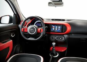 Renault Twingo 2016 на тест-драйве, фото 6