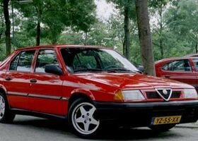 Альфа Ромео 33, Хэтчбек 1990 - 1994 Alfa  1.5