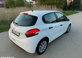 Пежо 208, об'ємом двигуна 1.2 л та пробігом 113 тис. км за 6458 $, фото 5 на Automoto.ua