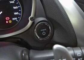 Міцубісі Eclipse Cross 2022 у Європі на Automoto.ua Білий Міцубісі Eclipse Cross, об'ємом двигуна 2.36 л та пробігом 62 тис. км за 25195 $, фото 16 на Automoto.ua
