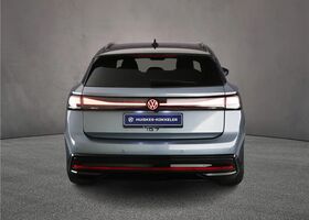 Фольксваген ID.7 2025 у Європі на Automoto.ua Синій Фольксваген ID.7, об'ємом двигуна 0 л та пробігом 10 тис. км за 65540 $, фото 3 на Automoto.ua