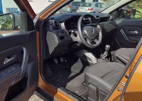 Дачия Duster, объемом двигателя 1.6 л и пробегом 35 тыс. км за 14233 $, фото 8 на Automoto.ua