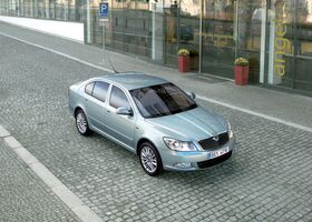 Шкода Октавия, Хэтчбек 2008 - 2013 II 1.6 MPI AT (102 Hp)
