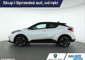 Тойота C-HR, объемом двигателя 1.99 л и пробегом 12 тыс. км за 29806 $, фото 2 на Automoto.ua