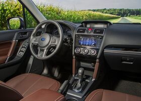 Subaru Forester 2018 на тест-драйве, фото 17