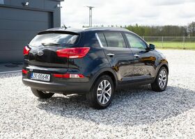 Киа Sportage, объемом двигателя 1.59 л и пробегом 132 тыс. км за 10562 $, фото 2 на Automoto.ua