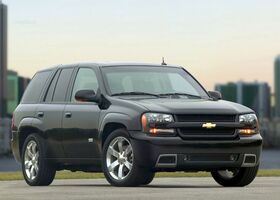 Шевроле Трейлблейзер, Позашляховик / Кросовер 2006 - 2012 6.0 i V8 16V SS AWD