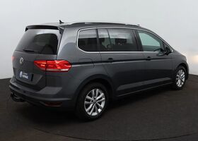 Фольксваген Туран 2019 у Європі на Automoto.ua Сірий Фольксваген Туран, об'ємом двигуна 1.5 л та пробігом 139 тис. км за 27885 $, фото 1 на Automoto.ua