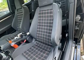 Фольксваген Гольф ГТІ 2008 у Європі на Automoto.ua Фольксваген Гольф ГТІ, об'ємом двигуна 1.98 л та пробігом 235 тис. км за 7985 $, фото 12 на Automoto.ua