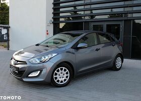 Хендай i30, объемом двигателя 1.4 л и пробегом 148 тыс. км за 7451 $, фото 9 на Automoto.ua