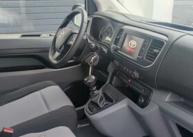 Тойота Proace, объемом двигателя 1.5 л и пробегом 200 тыс. км за 17019 $, фото 6 на Automoto.ua