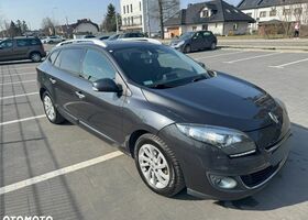 Рено Меган 2013 в Европе на Automoto.ua Серый Рено Меган, объемом двигателя 1 л и пробегом 229 тыс. км за 17000 $, фото 4 на Automoto.ua